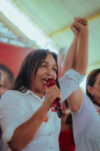 Eliziane homologa candidatura ao Senado com chapa totalmente feminina na suplência